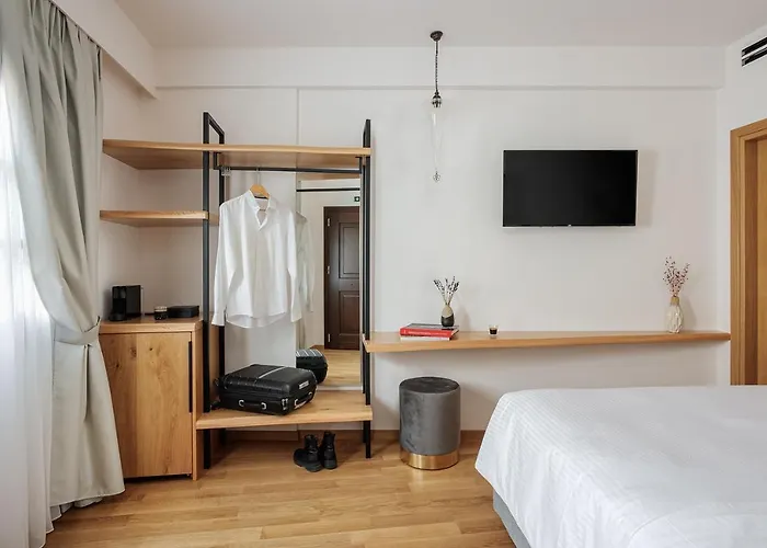 Petrou Suites