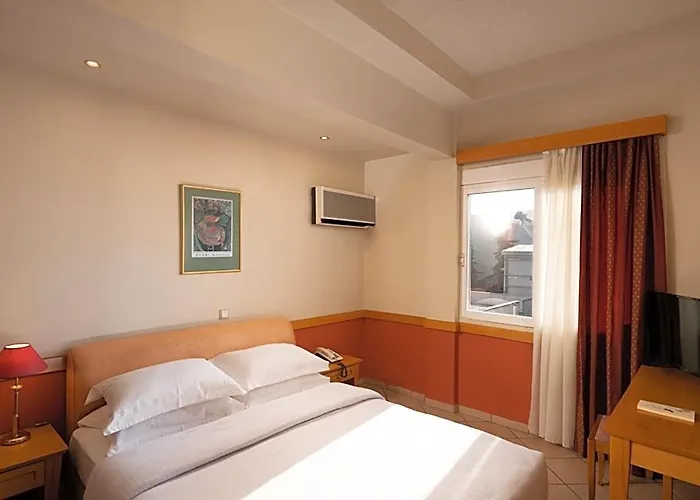 Hotel Ntinas